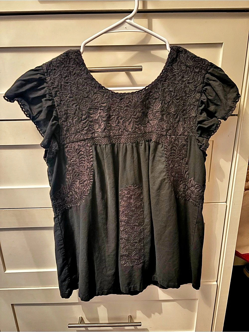 J. Marie Short Sleeve Blouse in Black Size Small Like New